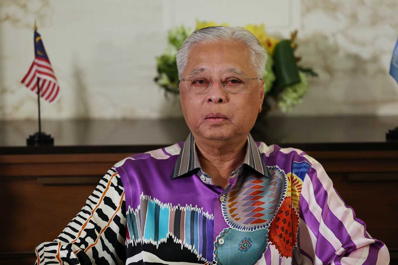 No decision yet on when to dissolve Parliament, says PM Ismail ...