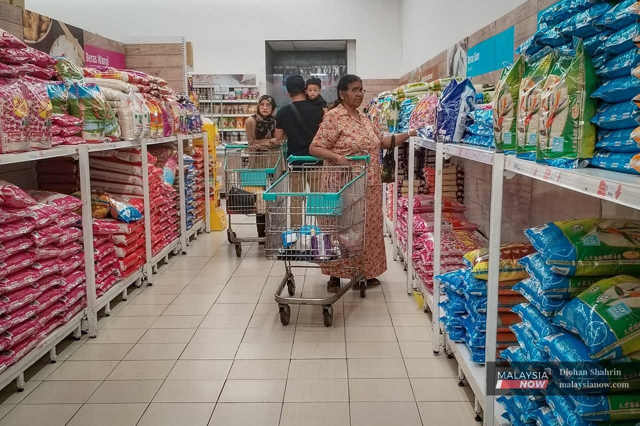 Anwar guarantees no increase in local rice price | MalaysiaNow