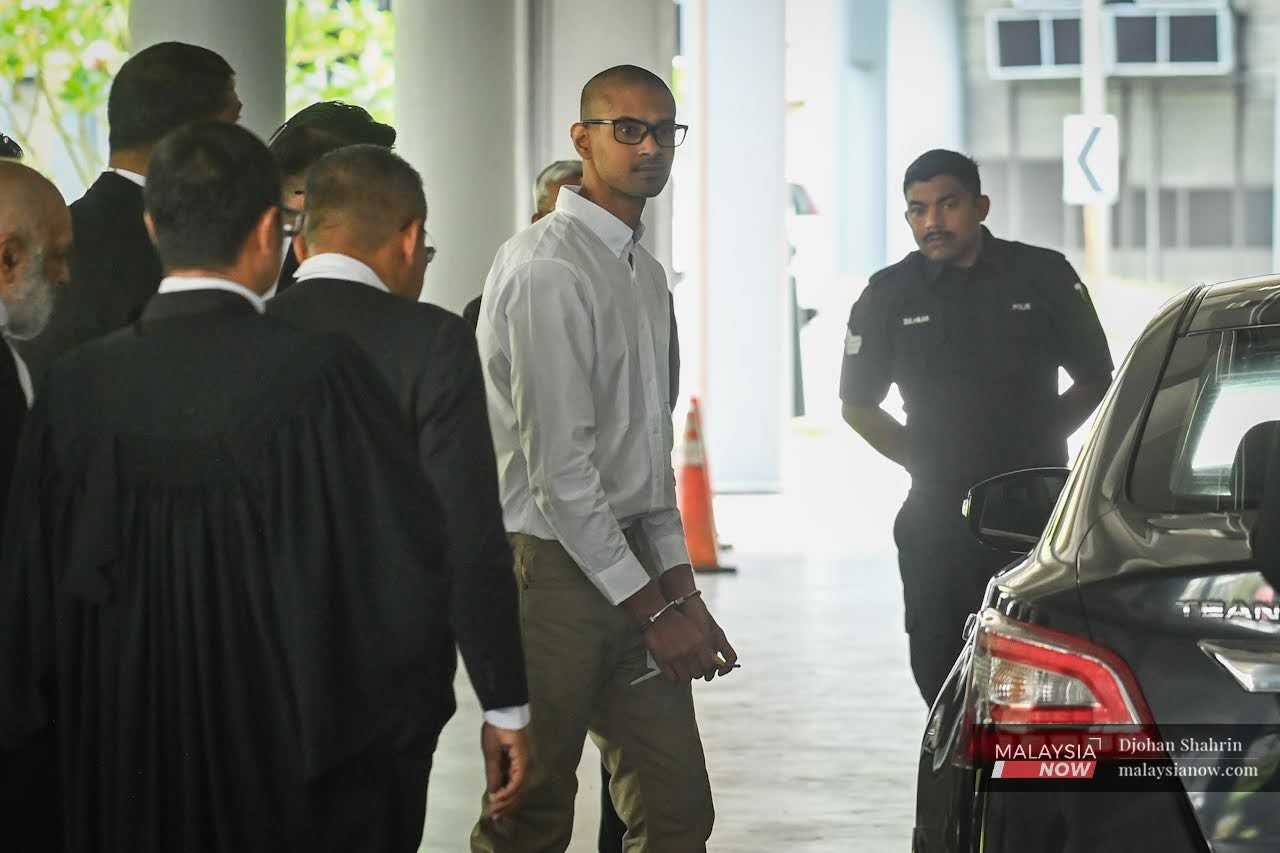 Yusoff Rawther at the Kuala Lumpur High Court on April 9 during a viewing session of his Nissan Teana.