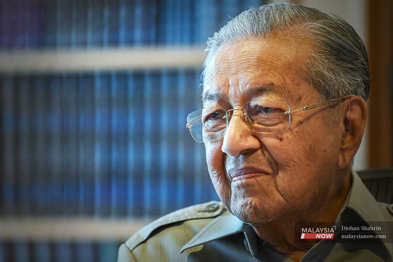 TunMahathir01_Mnow_120824