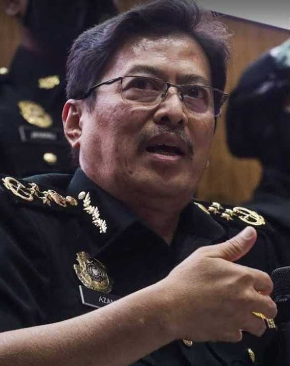 Azam Baki.