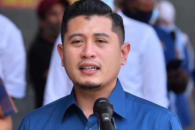 Hilman Idham.