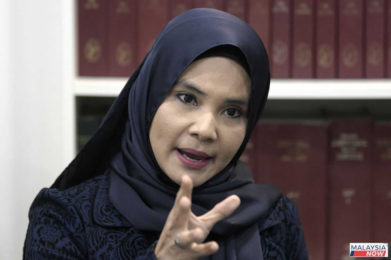 Rafidah Ibrahim.