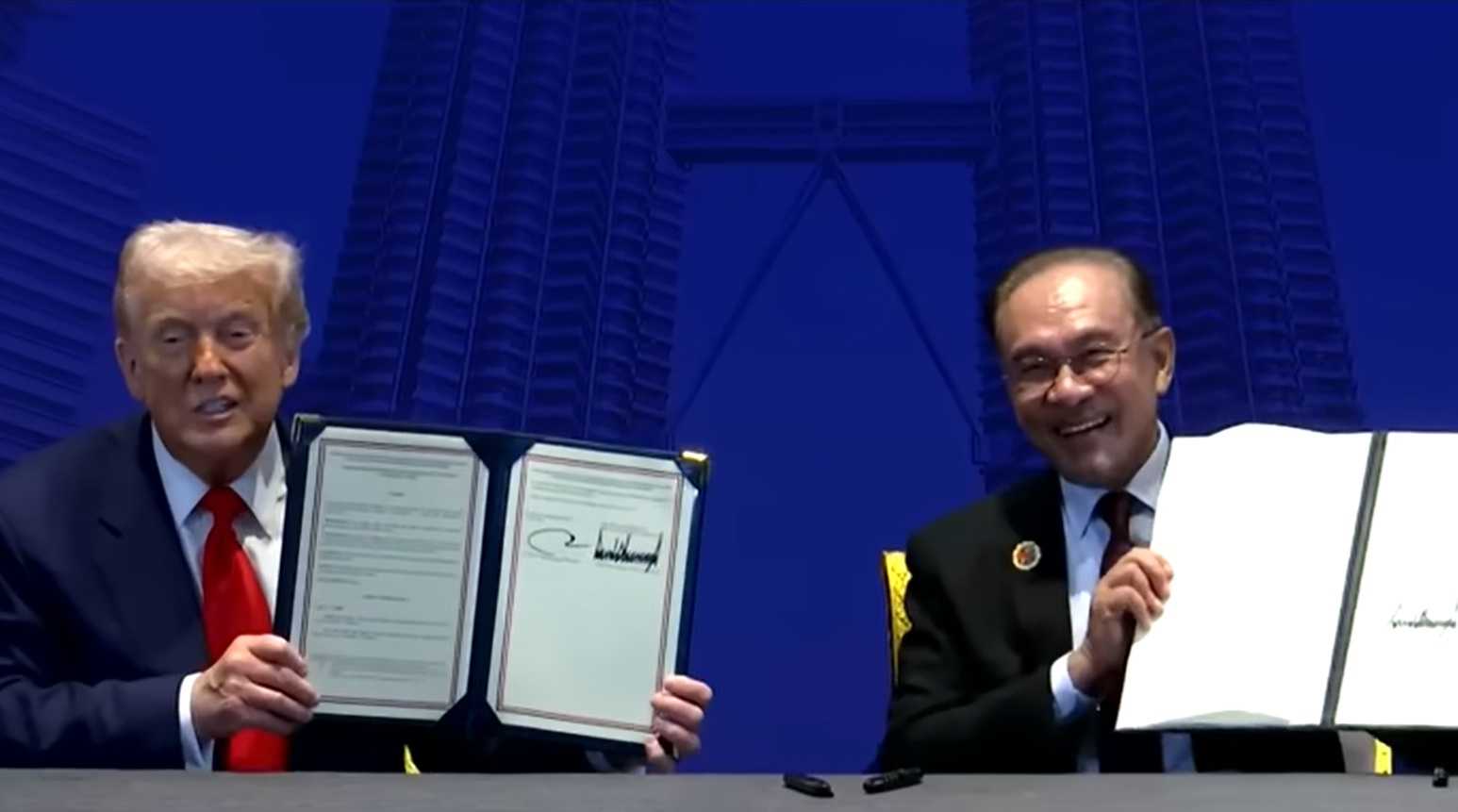 Trump_Anwar_tradedeal