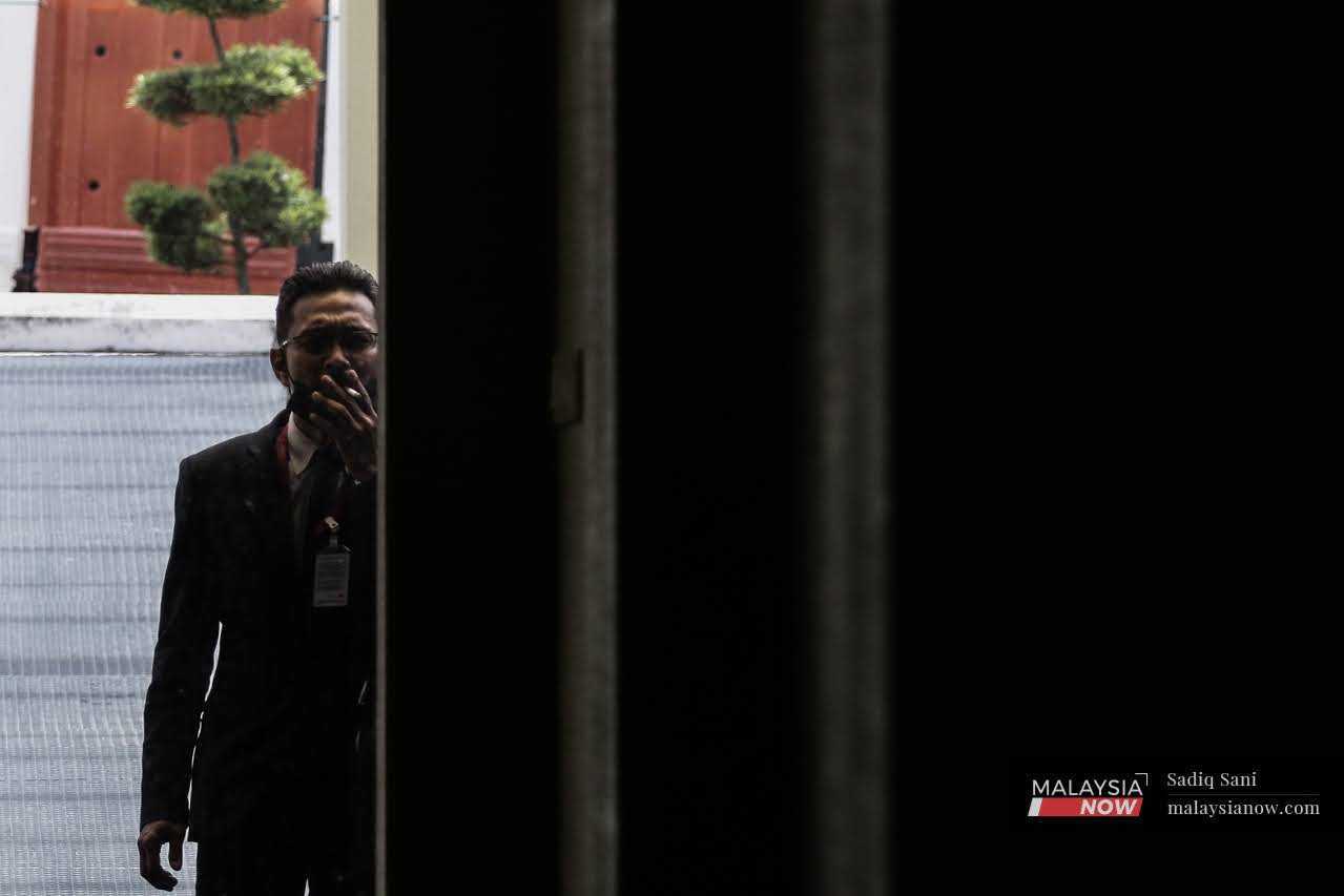 Tobacco lobbyists had visited Parliament building to pressure MPs into abandoning the GEG, a proposed law to ban smoking among the future generations.