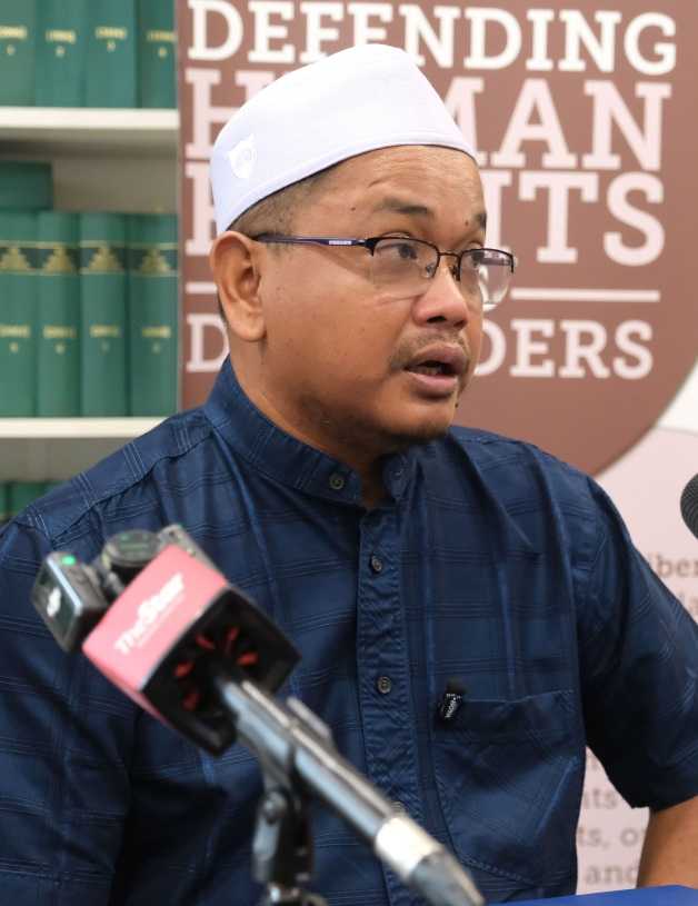 Zaharuddin Muhammad.