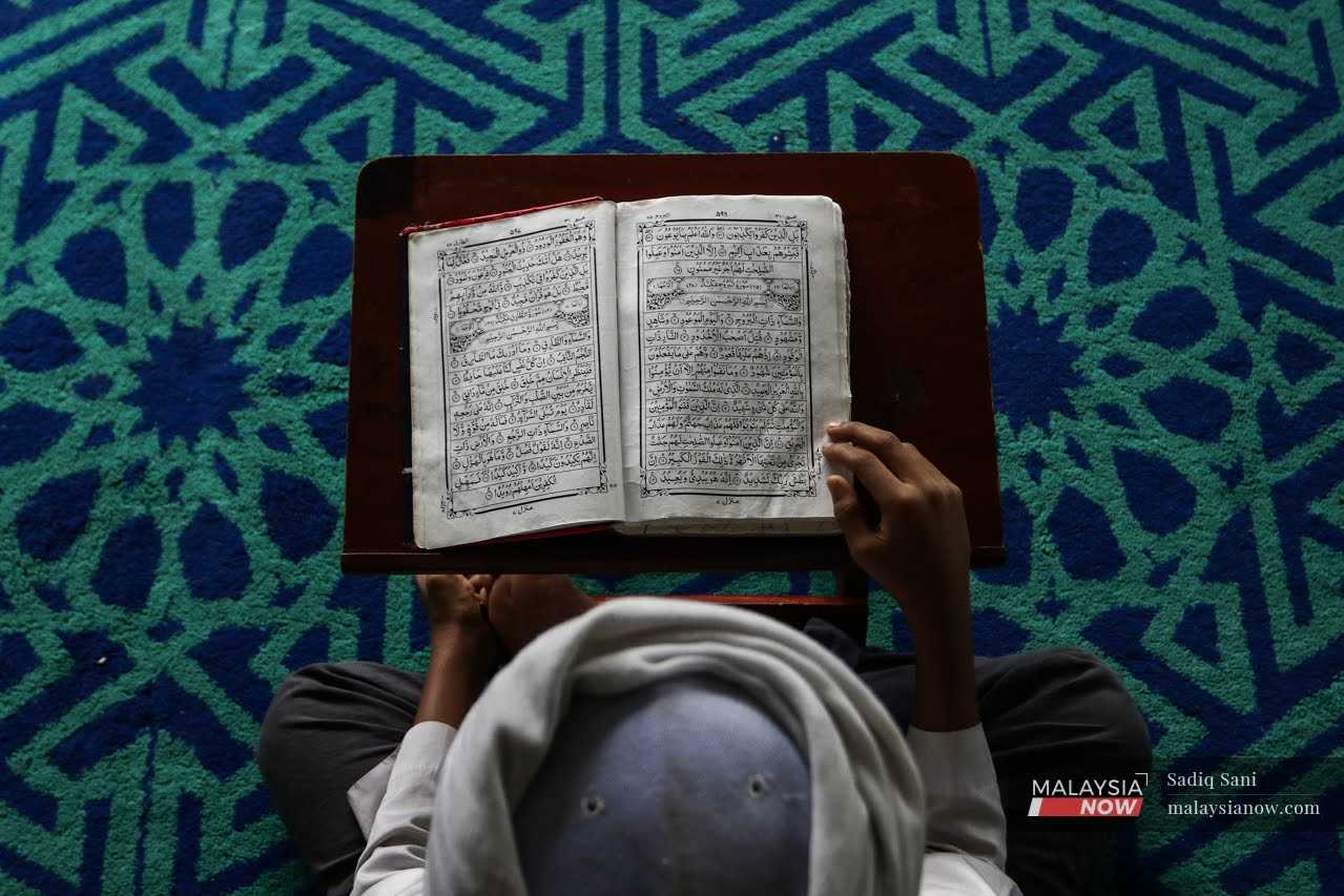 'Don't live in a cocoon': Jais rebuked over raid on Shia Muslim gathering