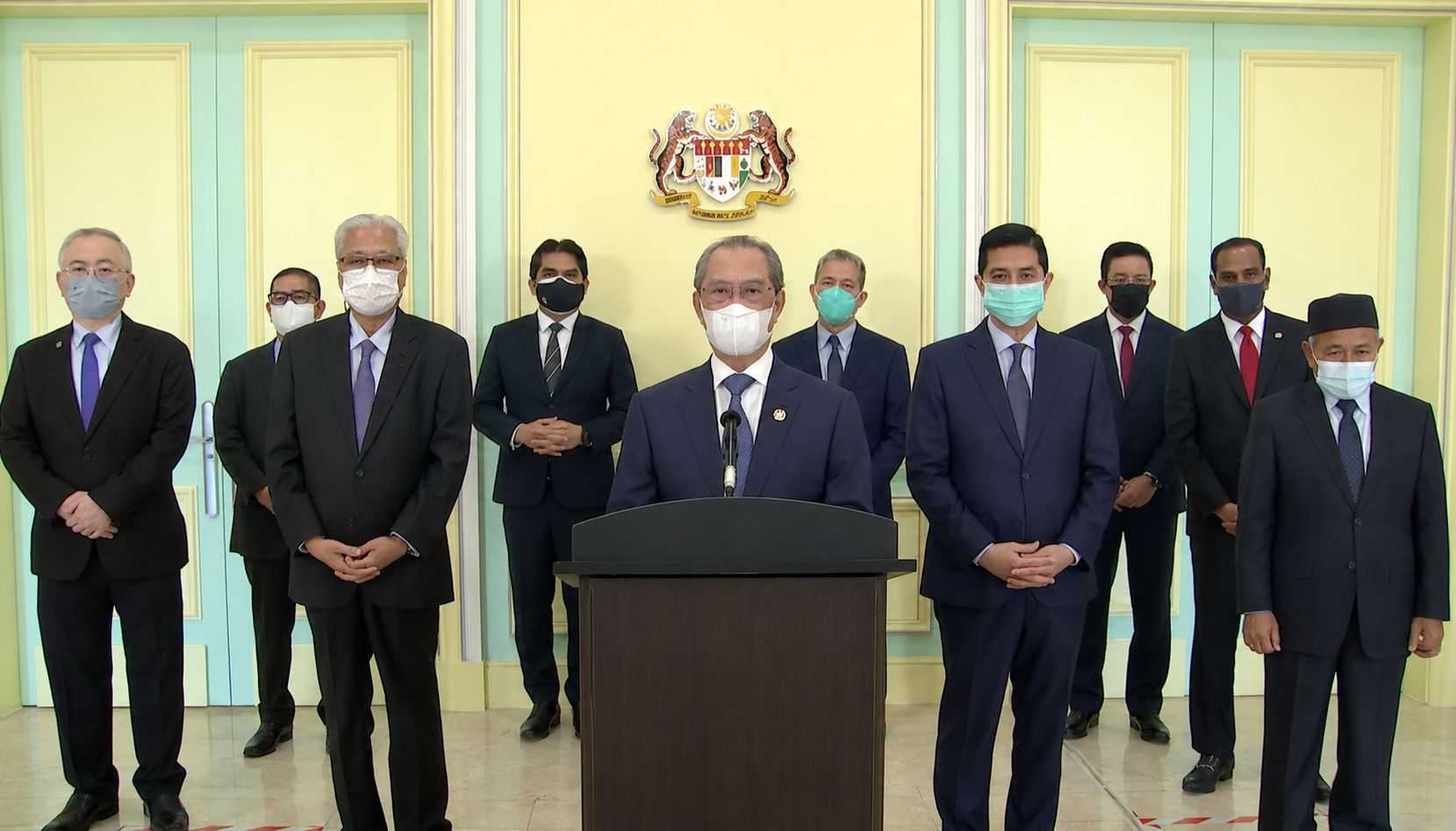 Ismail Sabri Yaakob (third from left) and M Saravanan (second from right) are among BN leaders who refused to join Umno chief Ahmad Zahid Hamidi&rsquo;s plan to topple Muhyiddin Yassin in 2021.